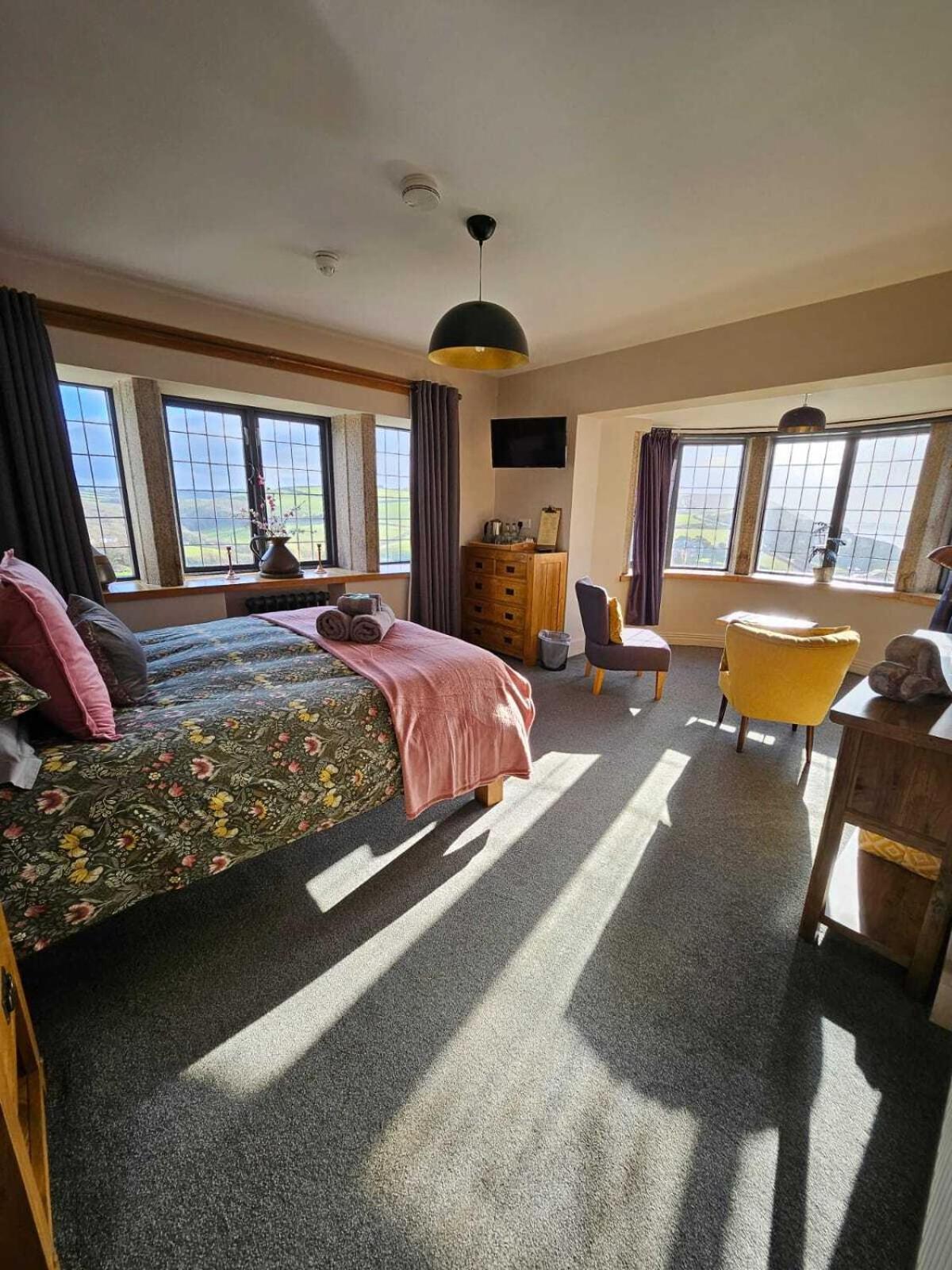 Widemouth Manor Hotel Бюд Стая снимка
